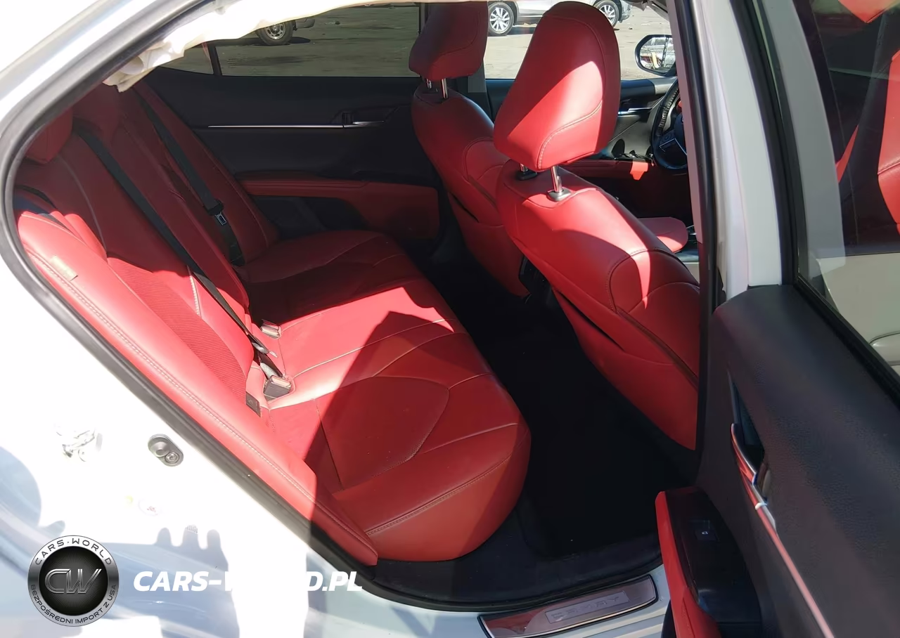 2019 Toyota Camry Xse VIN:4T1B61HK1KU701253 - 8