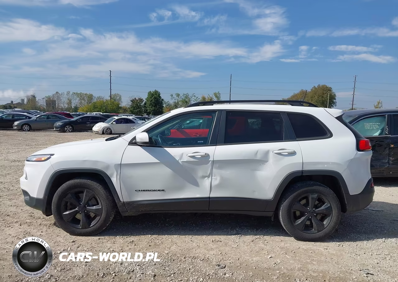 2016 Jeep Cherokee Altitude VIN:1C4PJMCBXGW203159 - 14