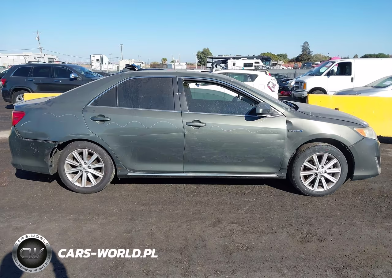 2013 Toyota Camry Hybrid Xle VIN:4T1BD1FK2DU066667 - 13