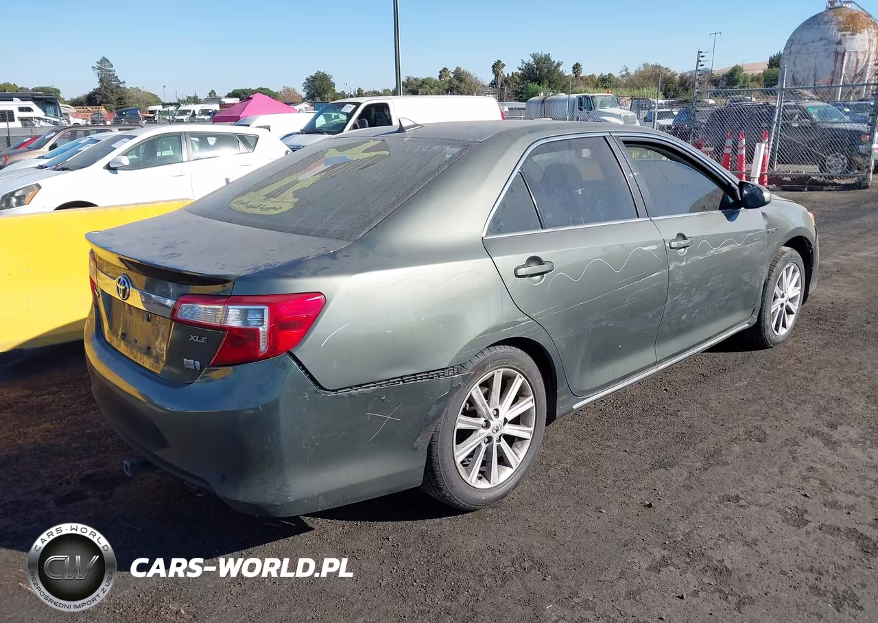 2013 Toyota Camry Hybrid Xle VIN:4T1BD1FK2DU066667 - 4