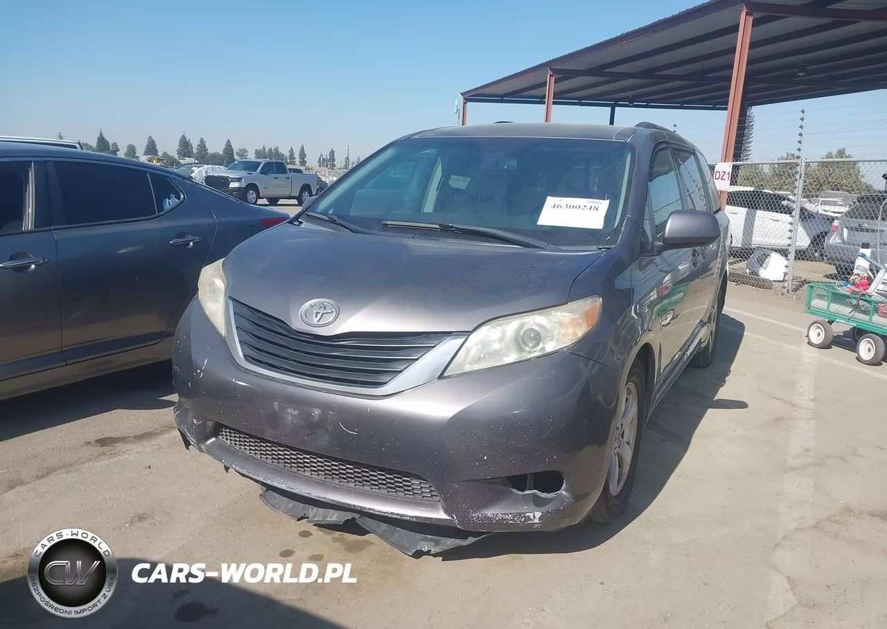 2011 Toyota Sienna Le V6 VIN:5TDKK3DC6BS103173 - 2