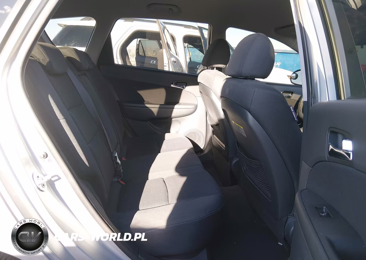 2009 Hyundai Elantra Touring VIN:KMHDC86E49U022143 - 8