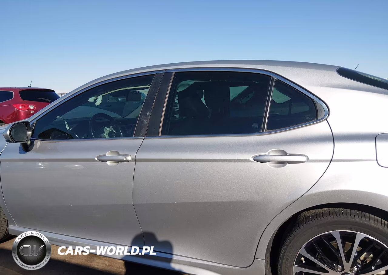 2018 Toyota Camry Se VIN:4T1B11HK6JU522364 - 14