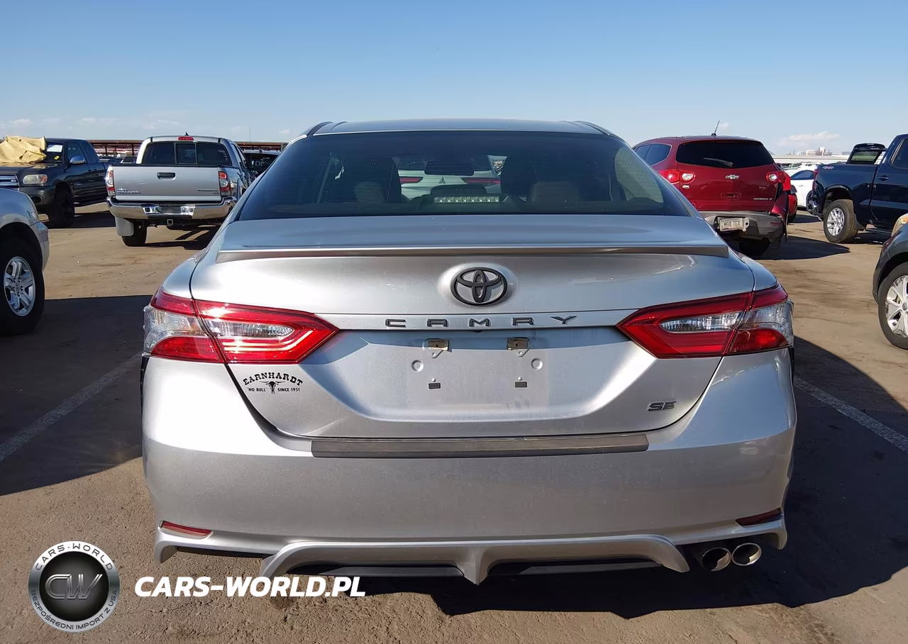 2018 Toyota Camry Se VIN:4T1B11HK6JU522364 - 16