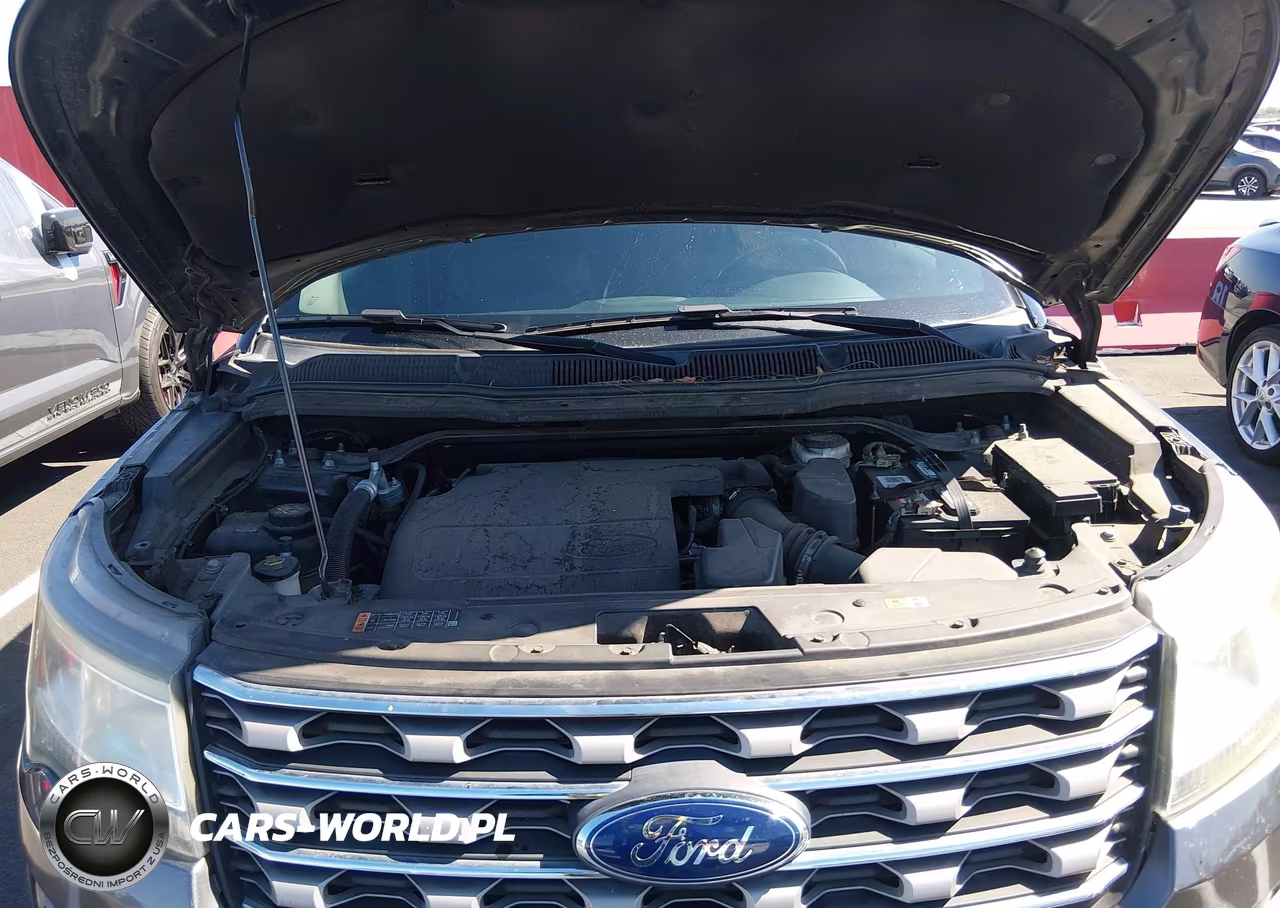 2016 Ford Explorer Xlt VIN:1FM5K7D8XGGC04925 - 10
