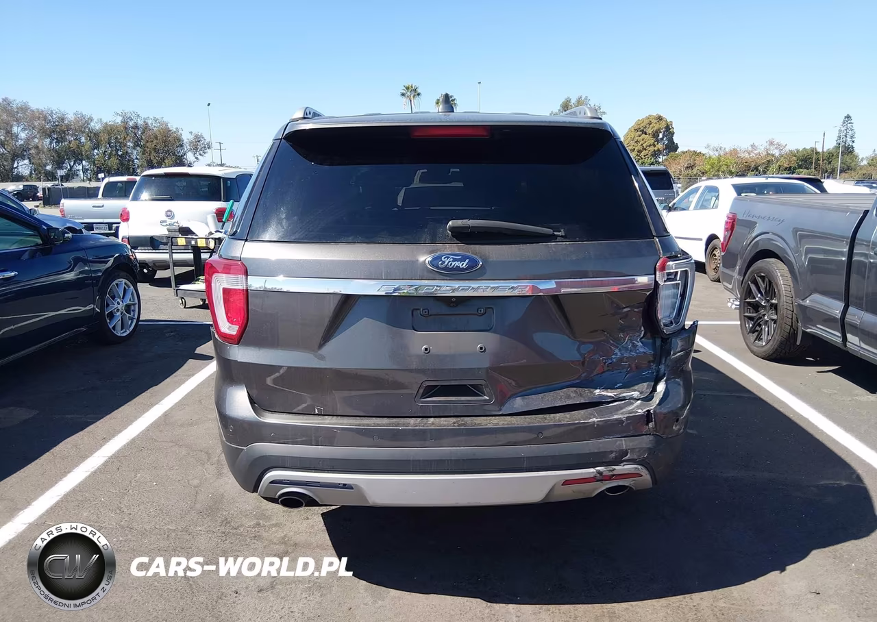 2016 Ford Explorer Xlt VIN:1FM5K7D8XGGC04925 - 16