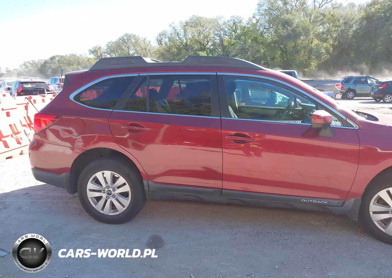 2015 Subaru Outback 2.5I Premium VIN:4S4BSBCC2F3272976 - 13