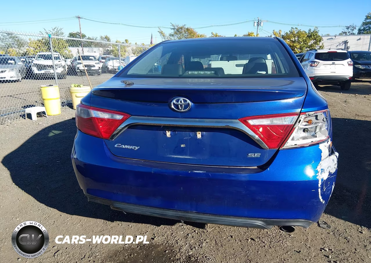 2015 Toyota Camry Se VIN:4T1BF1FK5FU968680 - 16
