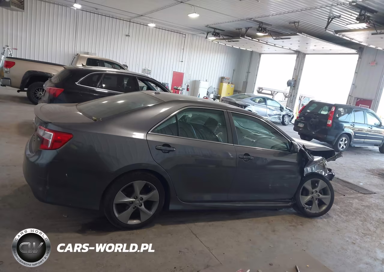 2014 Toyota Camry Se V6 VIN:4T1BK1FK0EU540414 - 13