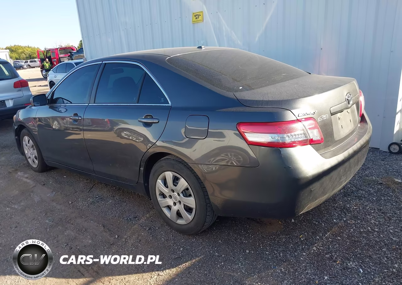 2011 Toyota Camry Le VIN:4T1BF3EKXBU184048 - 3