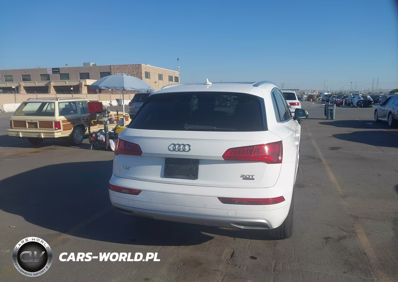 2018 Audi Q5 2.0T Premium-2.0T Tech Premium VIN:WA1BNAFY3J2007487 - 16