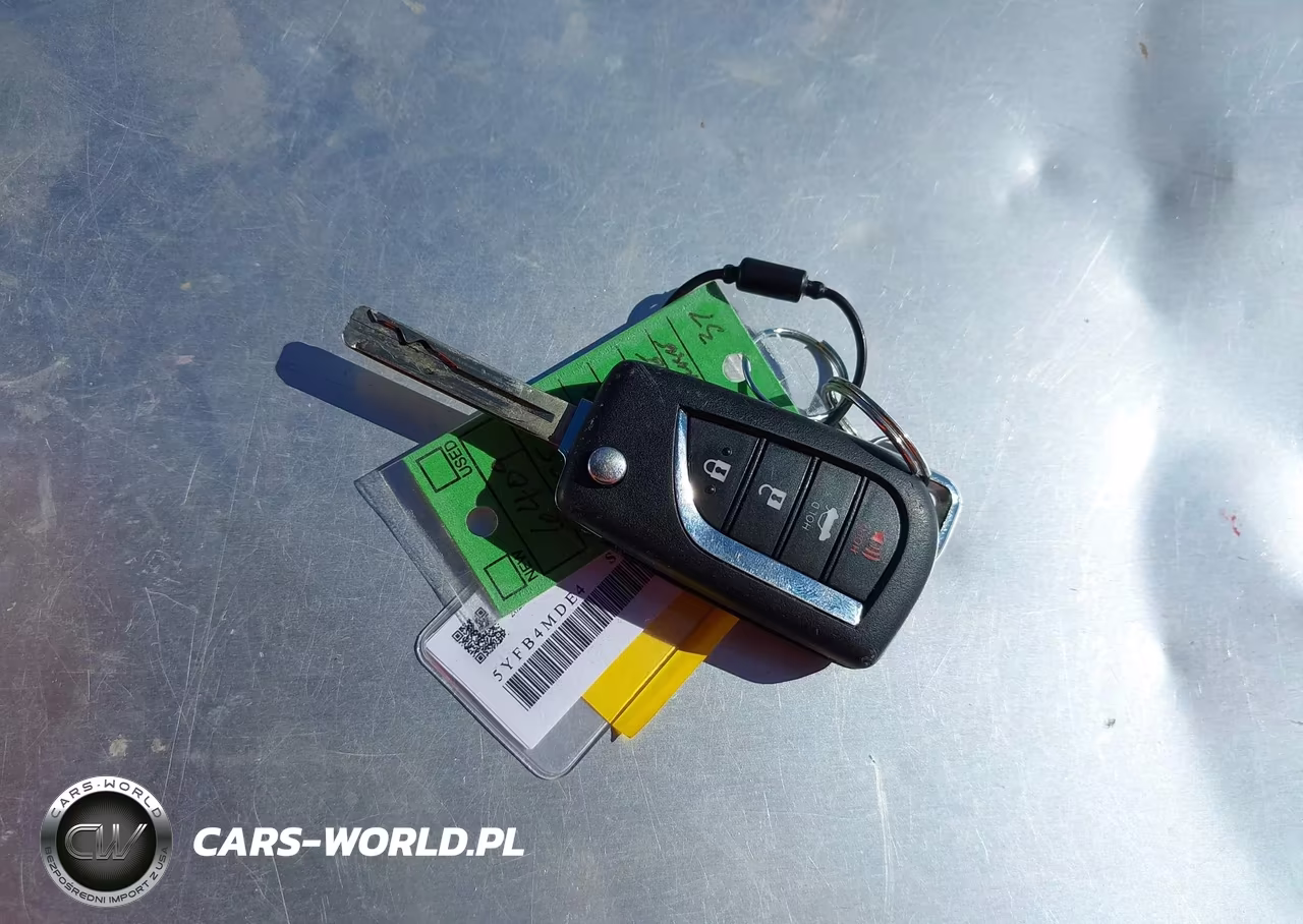 2025 Toyota Corolla Le VIN:5YFB4MDE4SP308257 - 11