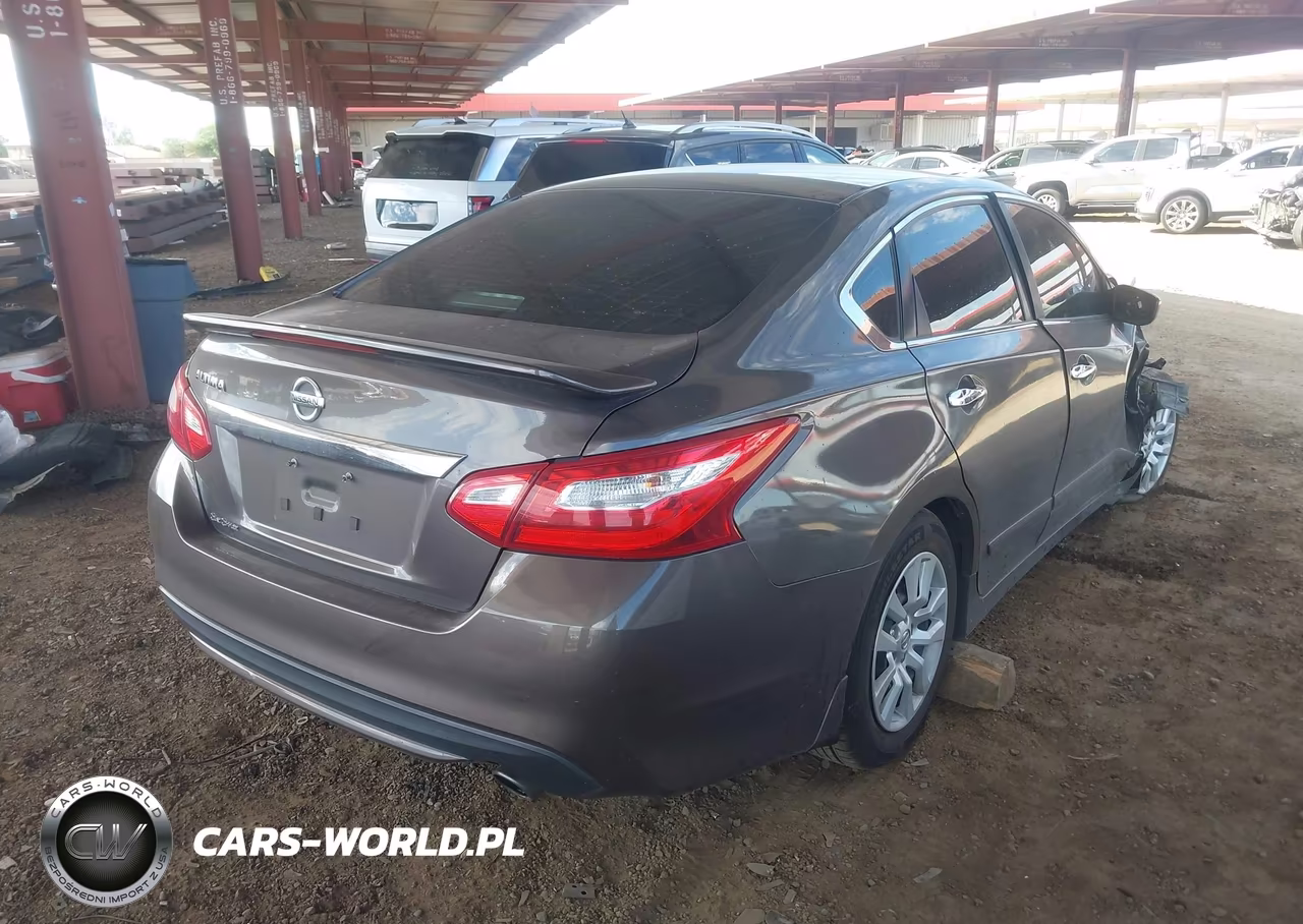 2016 Nissan Altima 2.5 S VIN:1N4AL3AP0GN323170 - 4