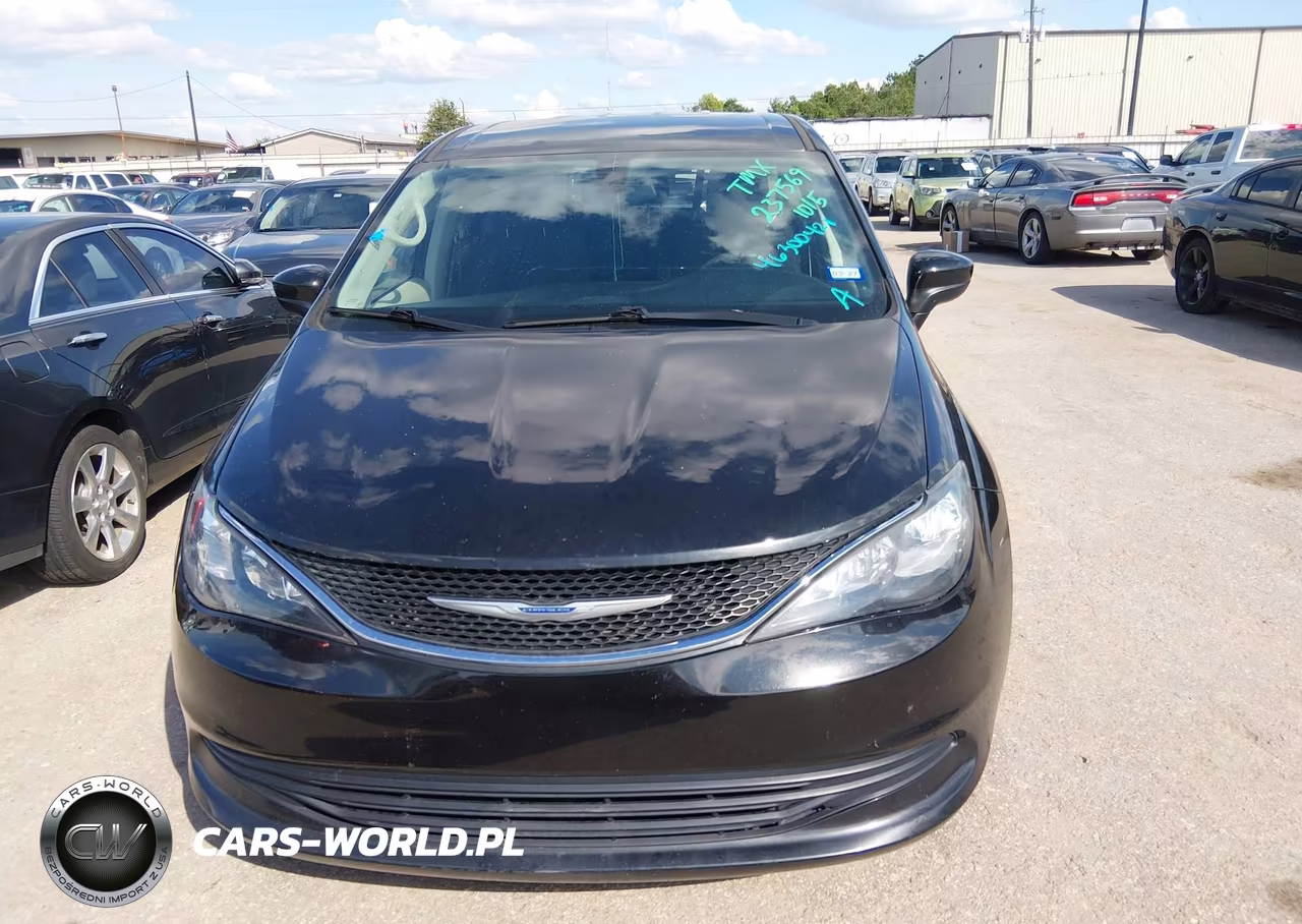 2020 Chrysler Voyager Lx VIN:2C4RC1CG1LR237569 - 12