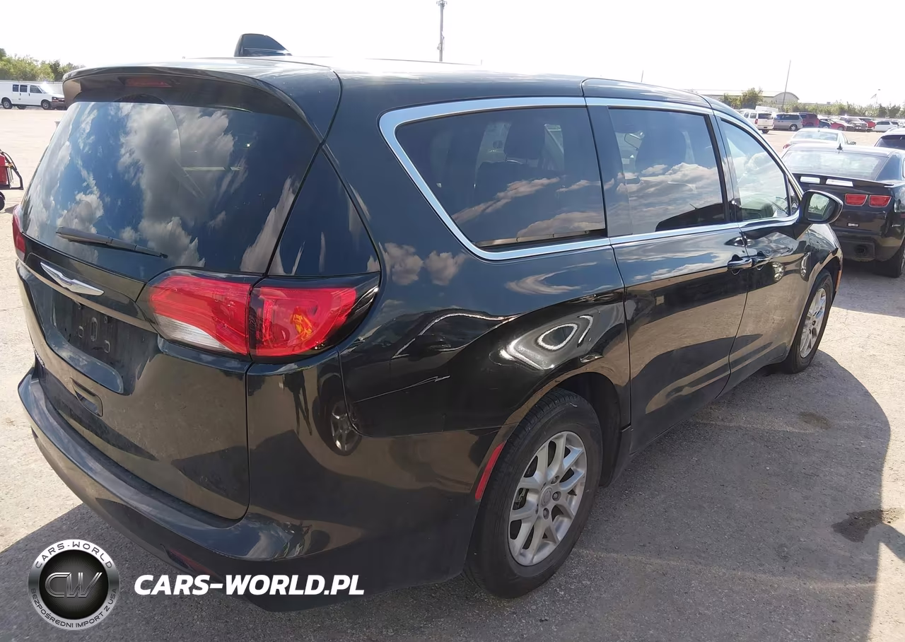 2020 Chrysler Voyager Lx VIN:2C4RC1CG1LR237569 - 4