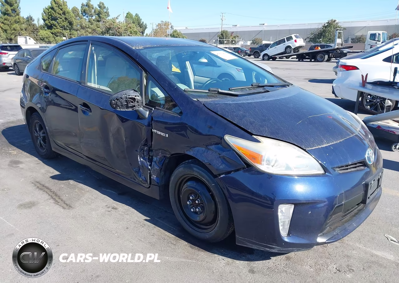 2015 Toyota Prius Three