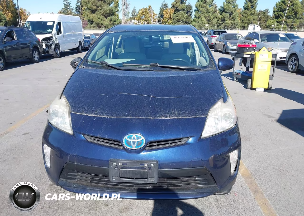 2015 Toyota Prius Three VIN:JTDKN3DUXF0438462 - 12