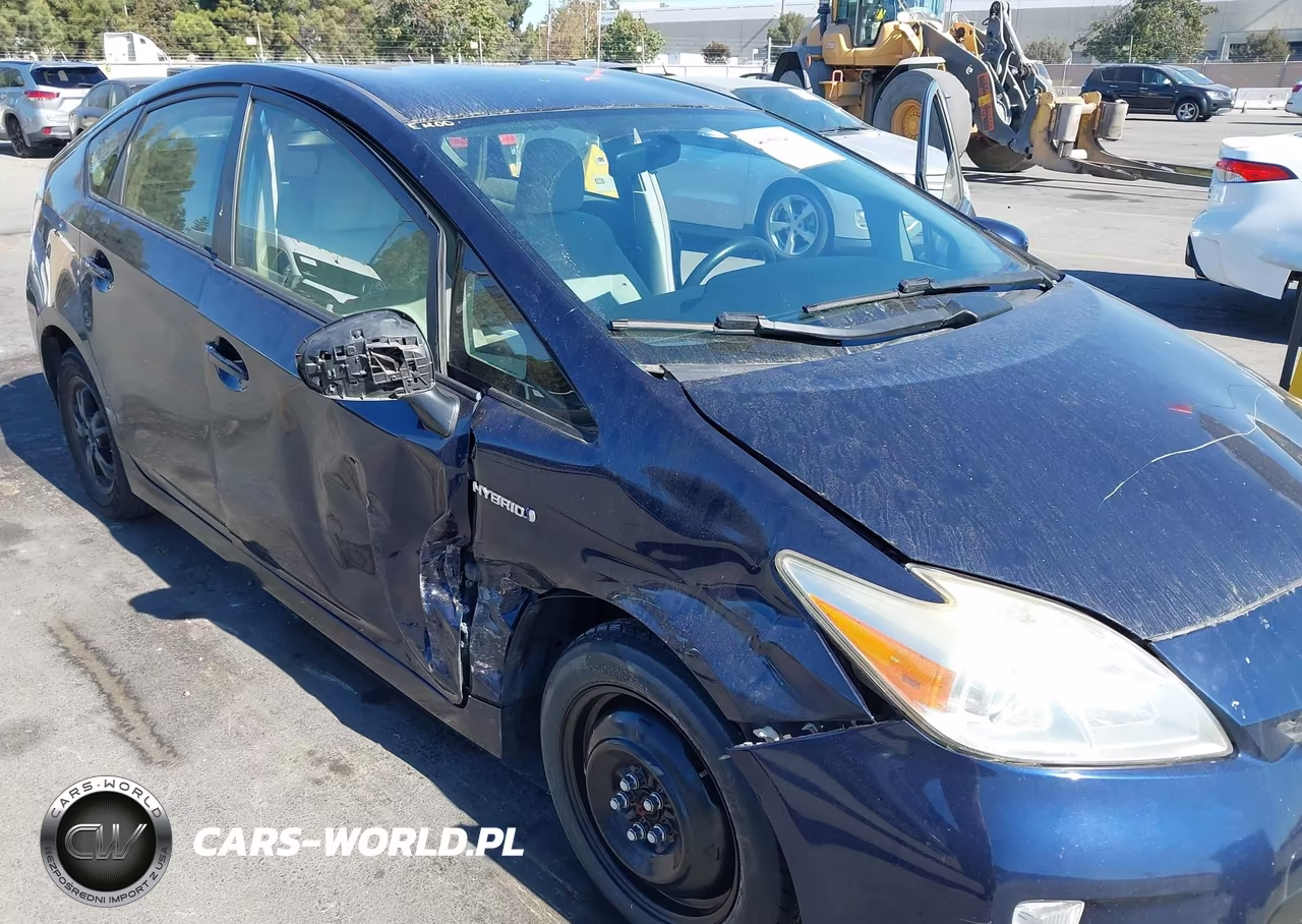 2015 Toyota Prius Three VIN:JTDKN3DUXF0438462 - 6