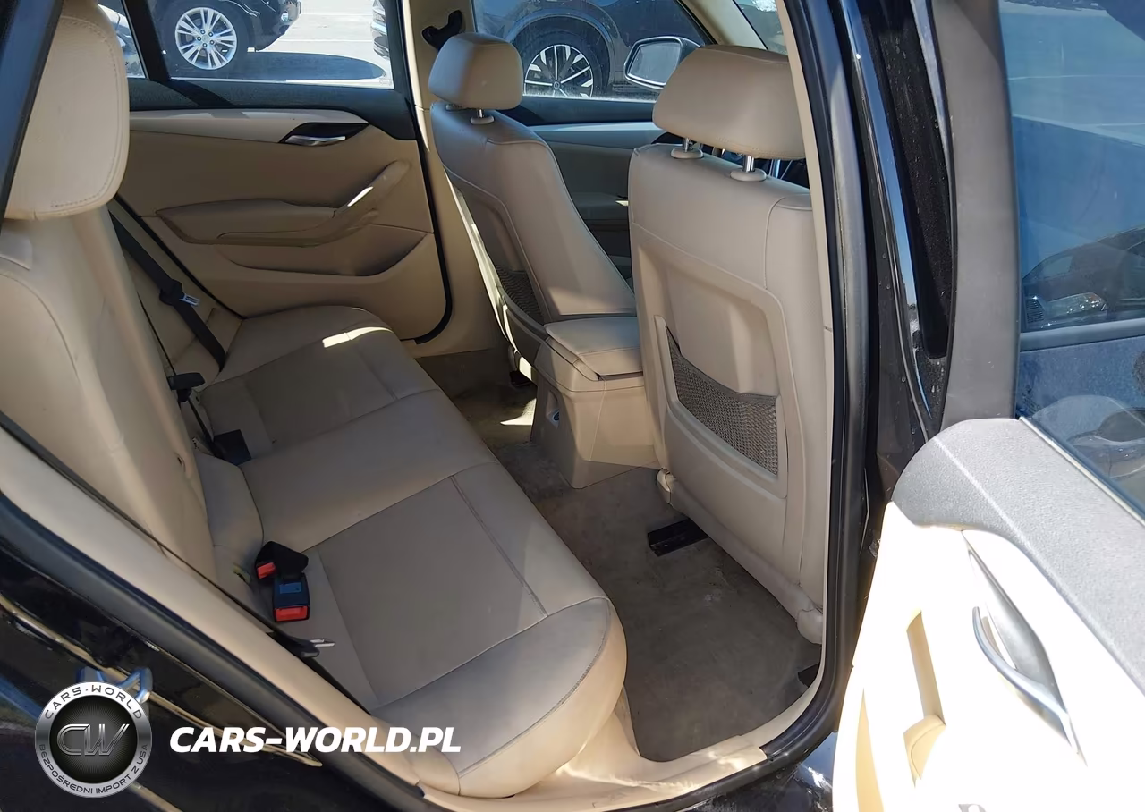 2014 BMW X1 xDrive28I VIN:WBAVL1C51EVY14451 - 8