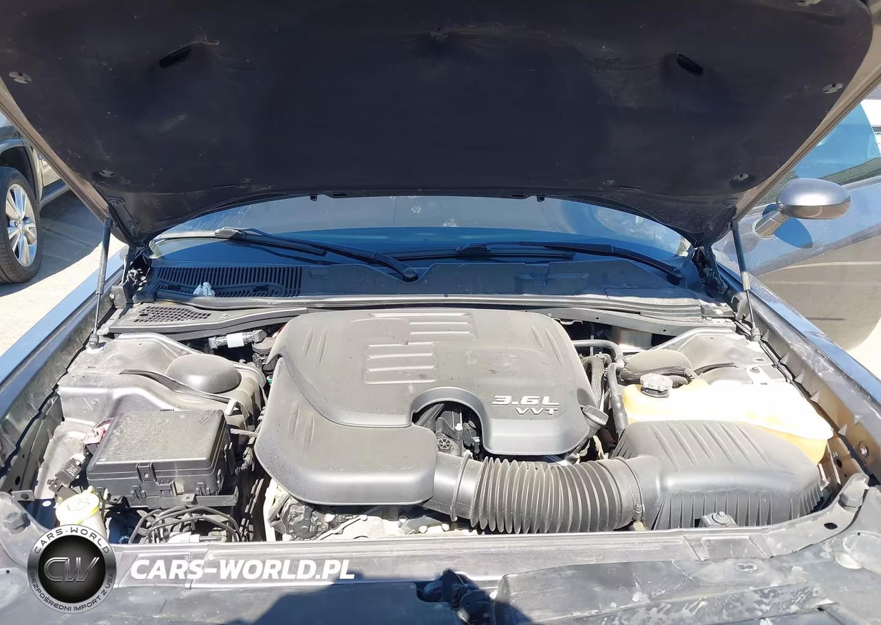 2019 Dodge Challenger Sxt VIN:2C3CDZAG4KH712564 - 10