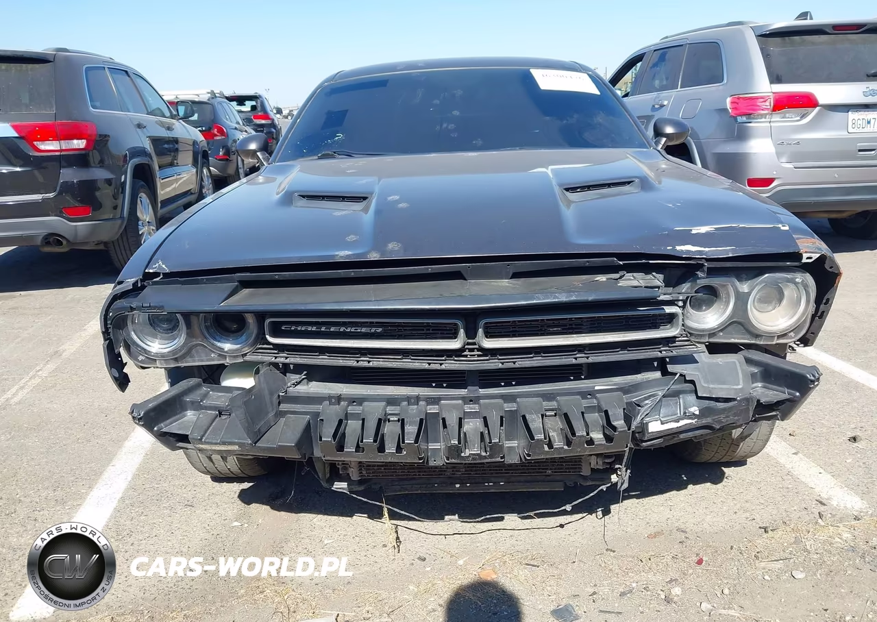 2019 Dodge Challenger Sxt VIN:2C3CDZAG4KH712564 - 6