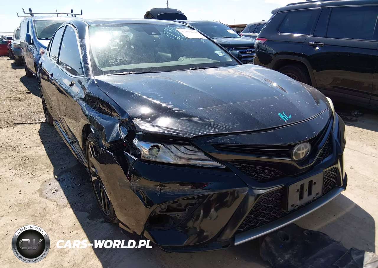 2019 Toyota Camry Xse – zdjęcie 1 z 17