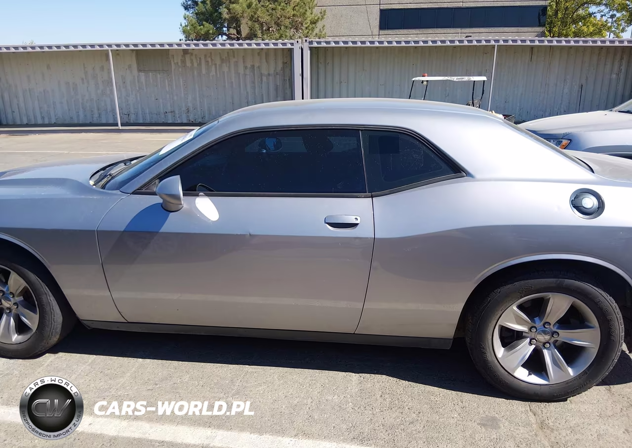 2017 Dodge Challenger Sxt VIN:2C3CDZAG1HH578556 - 14