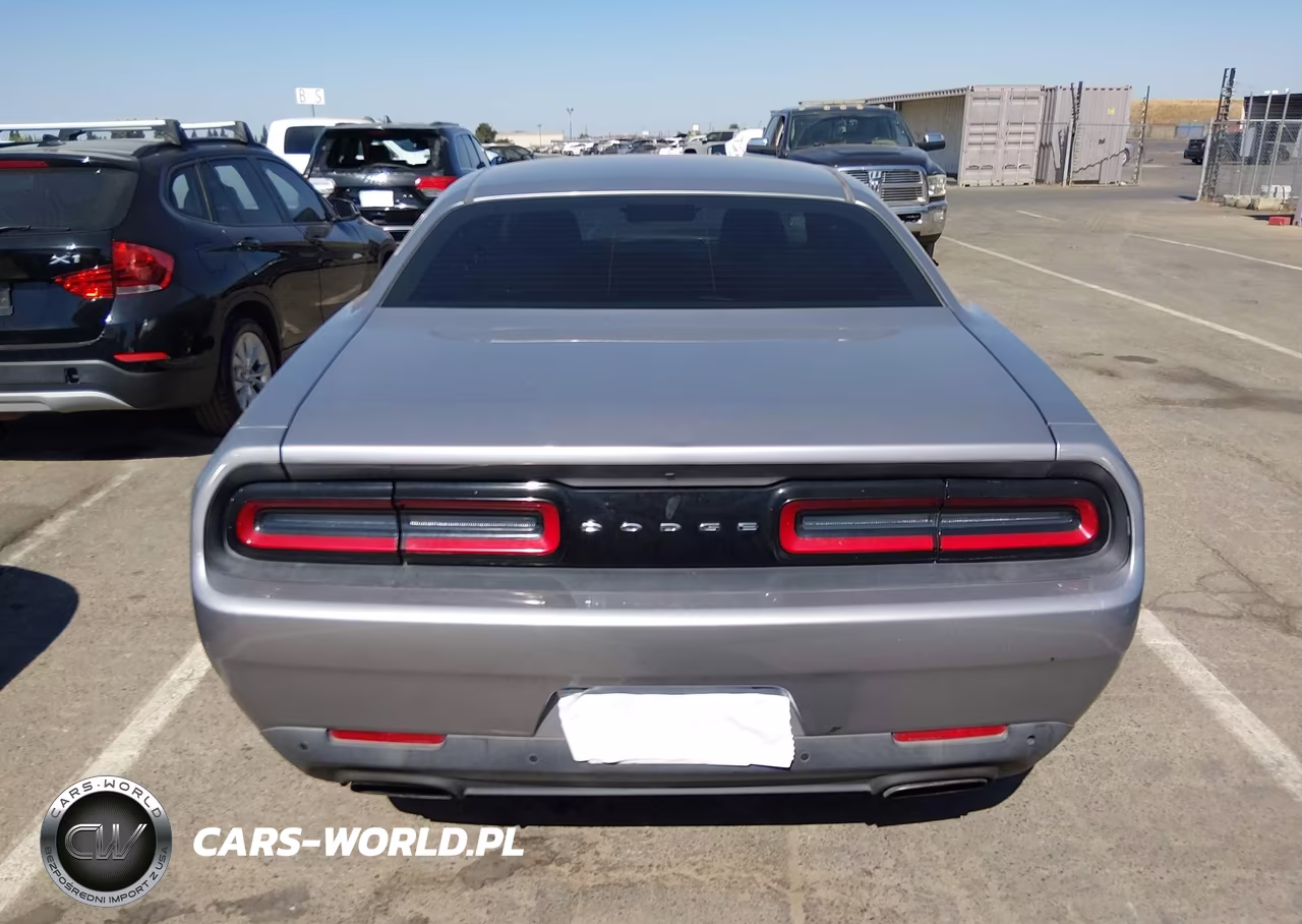 2017 Dodge Challenger Sxt VIN:2C3CDZAG1HH578556 - 16