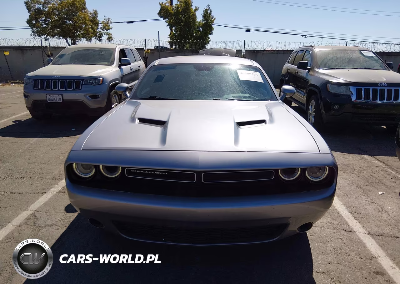 2017 Dodge Challenger Sxt VIN:2C3CDZAG1HH578556 - 6