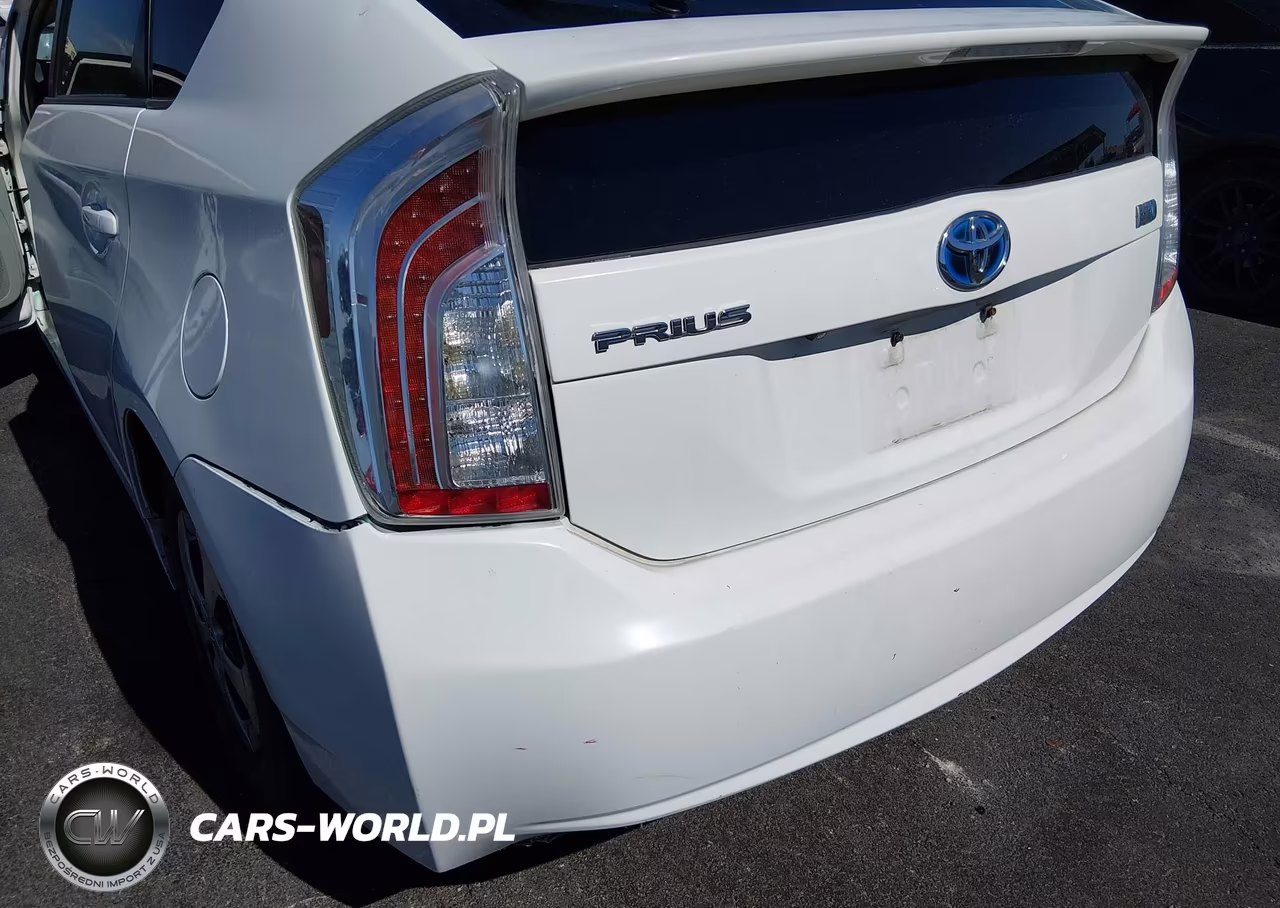 2013 Toyota Prius Three VIN:JTDKN3DU1D5590131 - 6