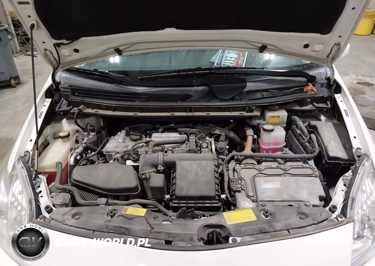 2011 Toyota Prius Four VIN:JTDKN3DU2B0290284 - 10