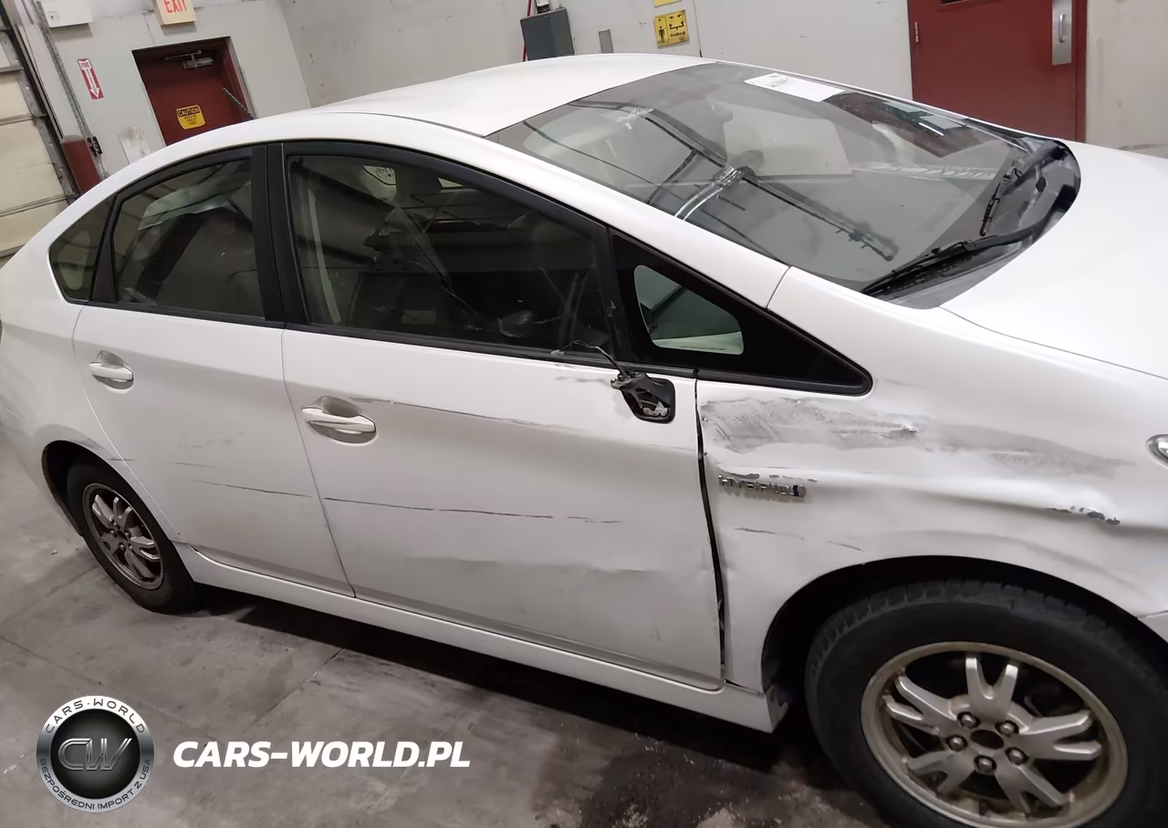 2011 Toyota Prius Four VIN:JTDKN3DU2B0290284 - 17