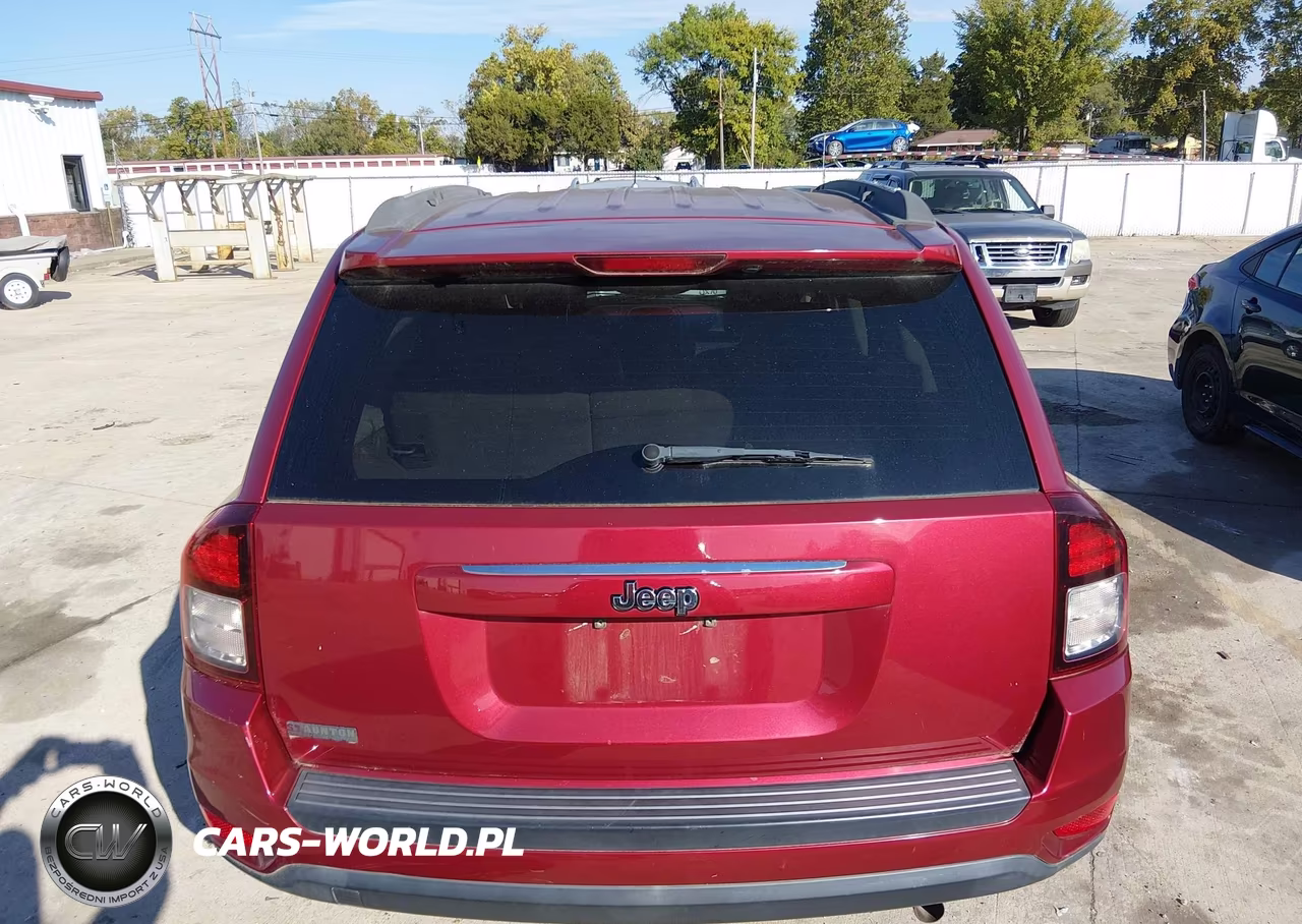 2015 Jeep Compass Sport VIN:1C4NJCBA7FD284819 - 12
