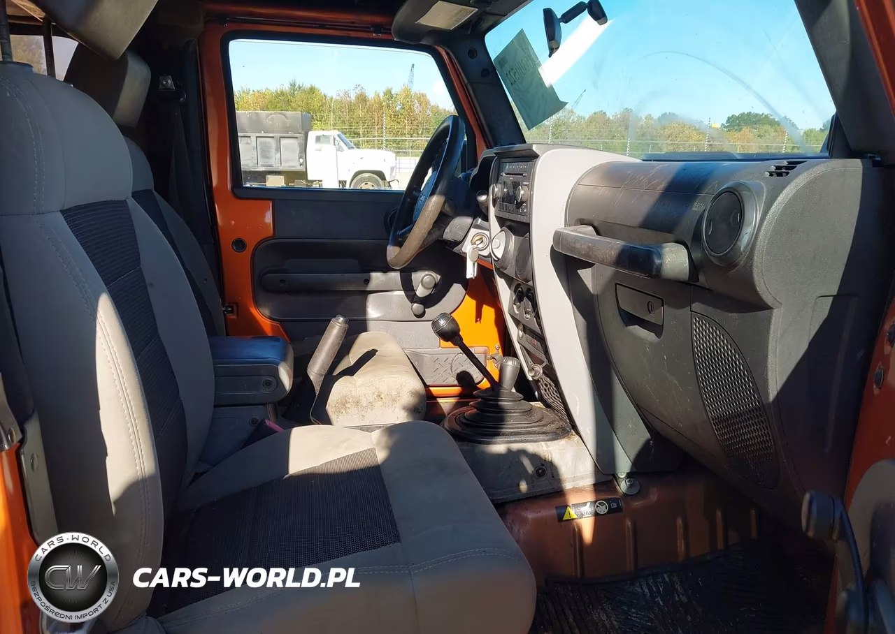 2010 Jeep Wrangler Sport VIN:1J4AA2D10AL210866 - 5