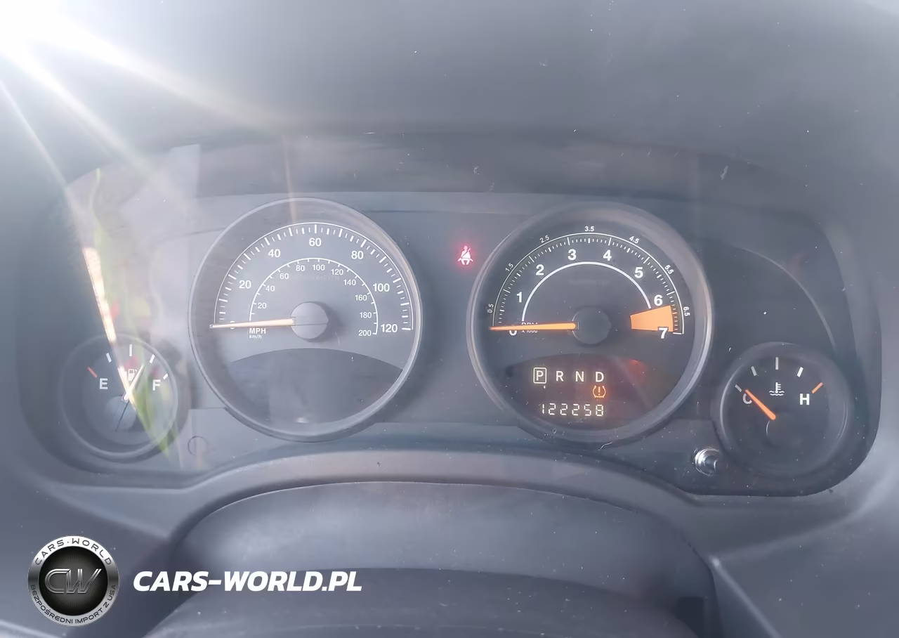 2014 Jeep Patriot Sport VIN:1C4NJPBB0ED887707 - 7