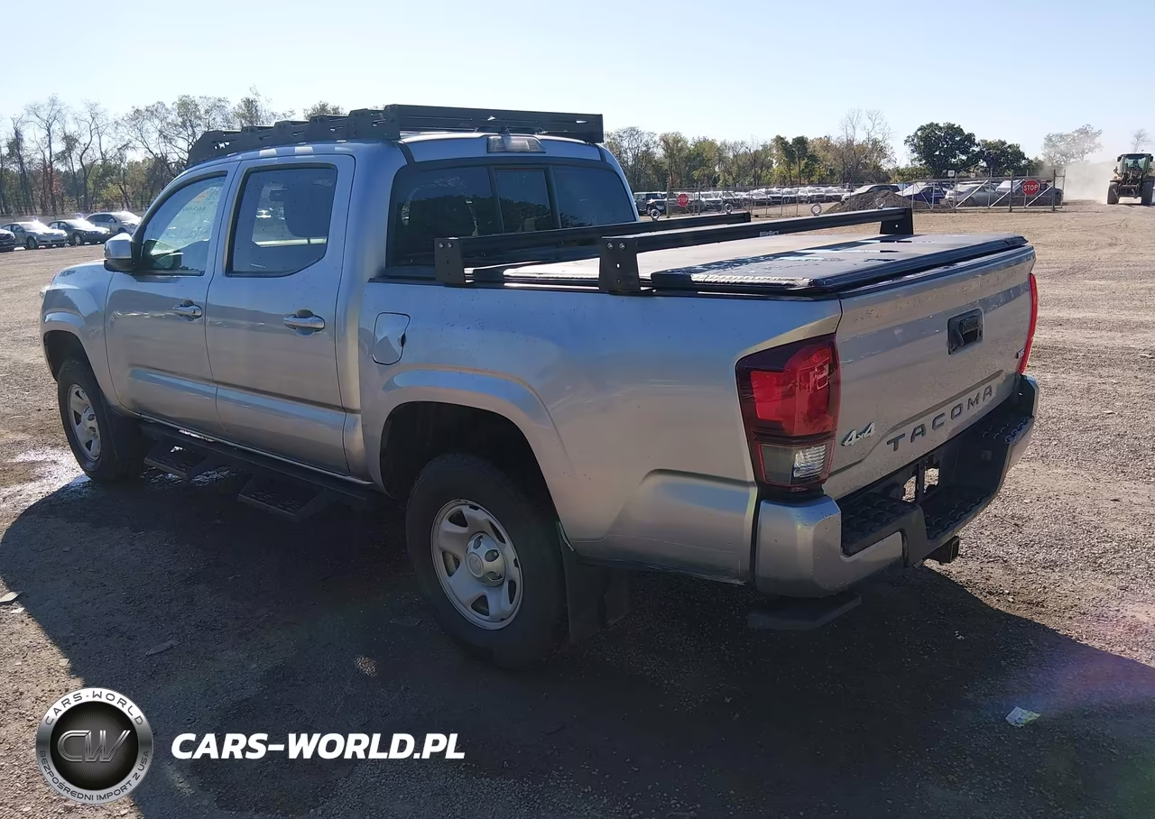 2023 Toyota Tacoma Sr V6 VIN:3TMCZ5AN4PM637555 - 3