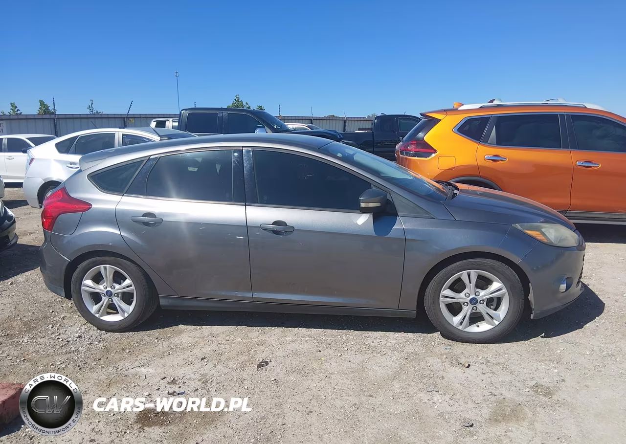 2014 Ford Focus Se VIN:1FADP3K2XEL184551 - 13