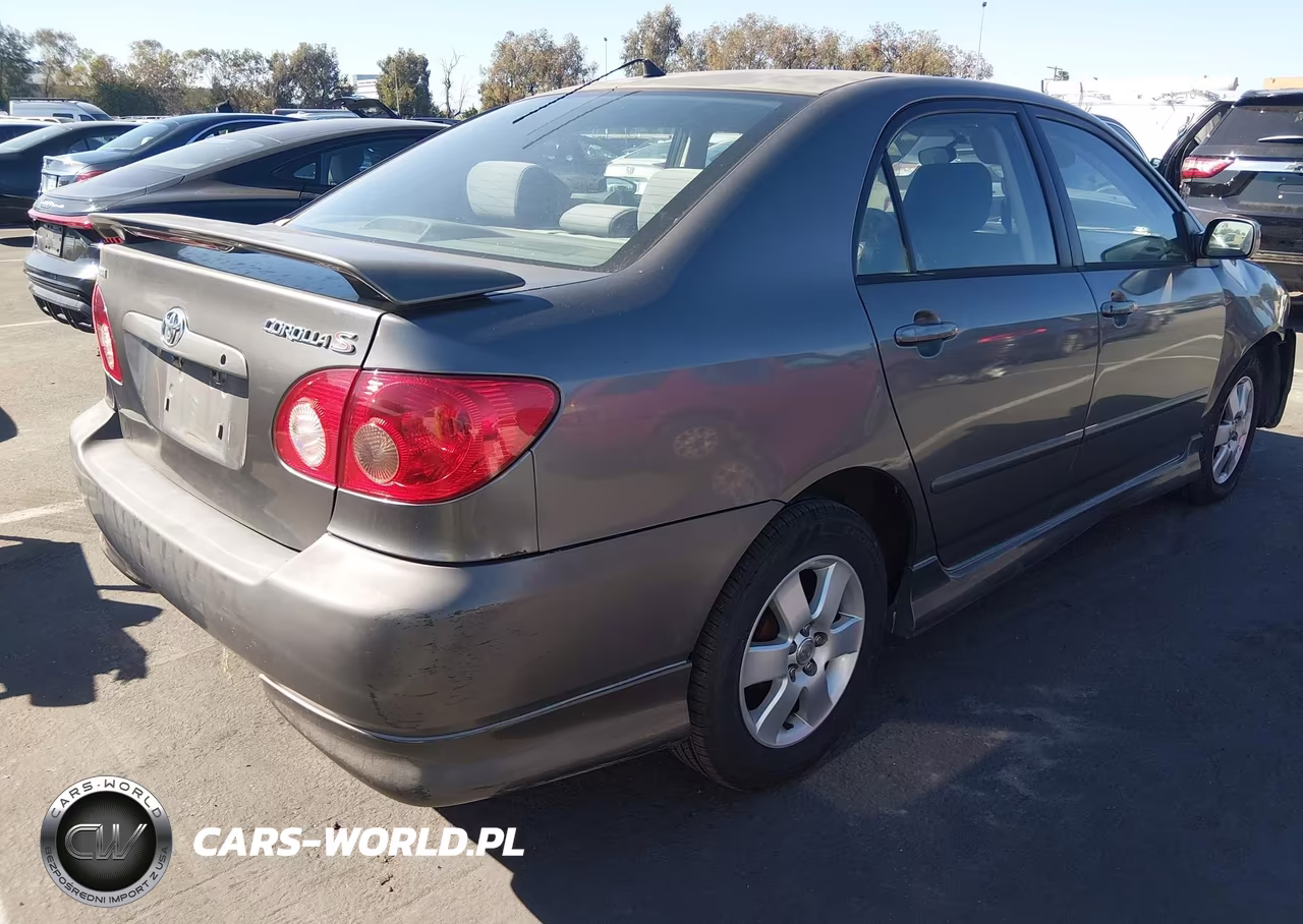 2007 Toyota Corolla S VIN:1NXBR32E17Z855359 - 4