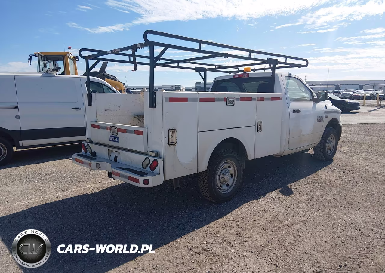 2016 Ram 2500 Tradesman VIN:3C6LR4AT1GG328415 - 4