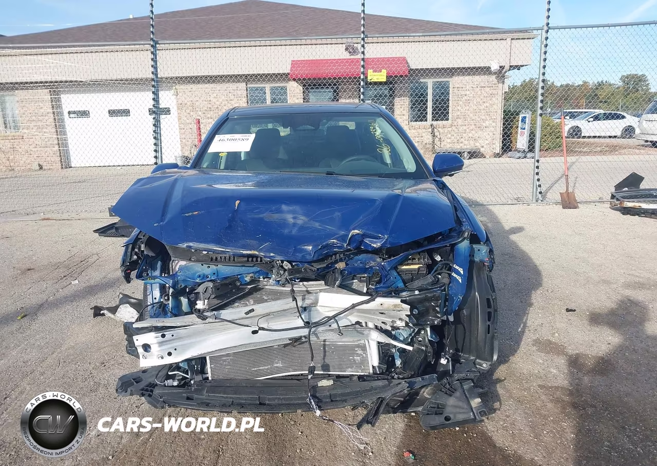 2026 Toyota Camry Xle VIN:4T1DBADK6TU039620 - 12