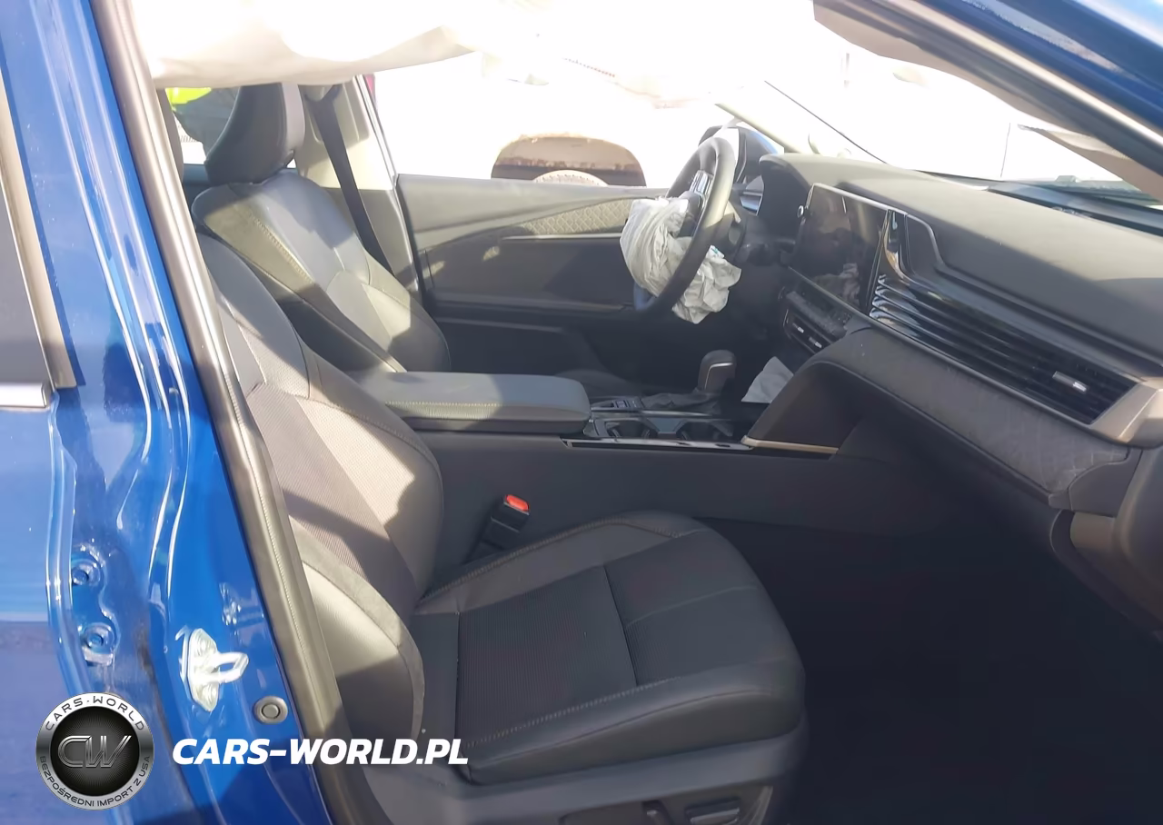 2026 Toyota Camry Xle VIN:4T1DBADK6TU039620 - 5