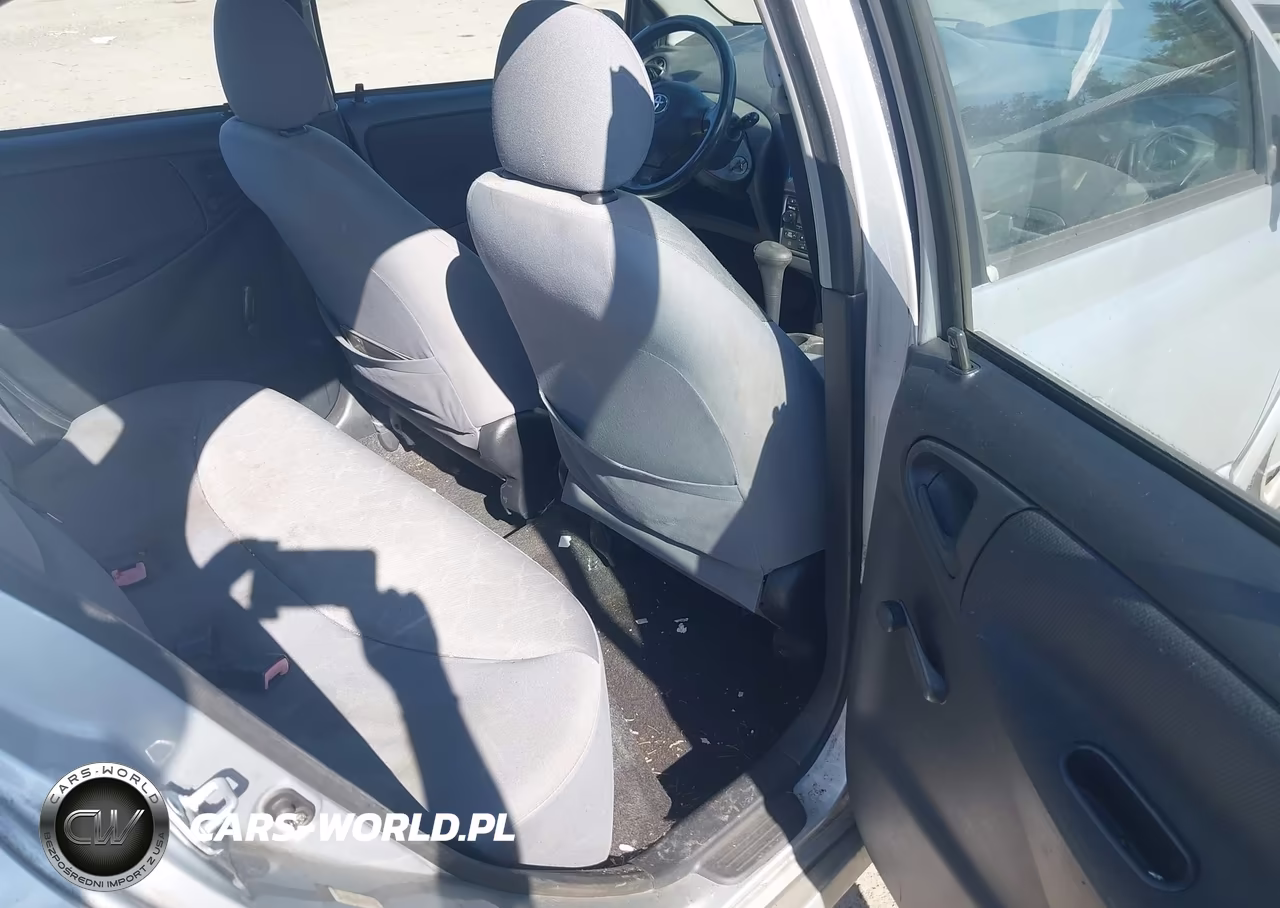 2003 Toyota Echo VIN:JTDBT123135047672 - 8