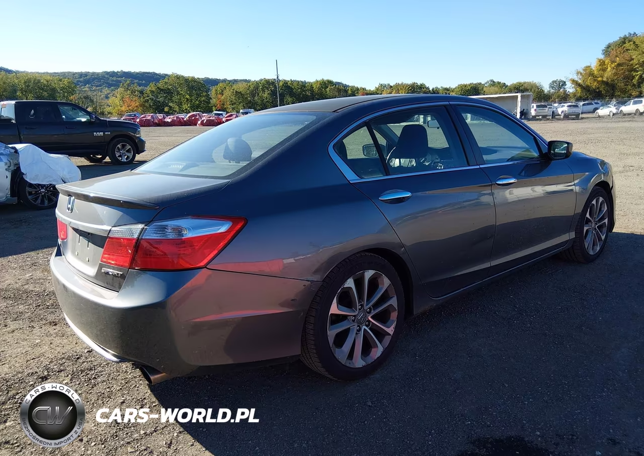 2013 Honda Accord Sport VIN:1HGCR2F5XDA096674 - 4