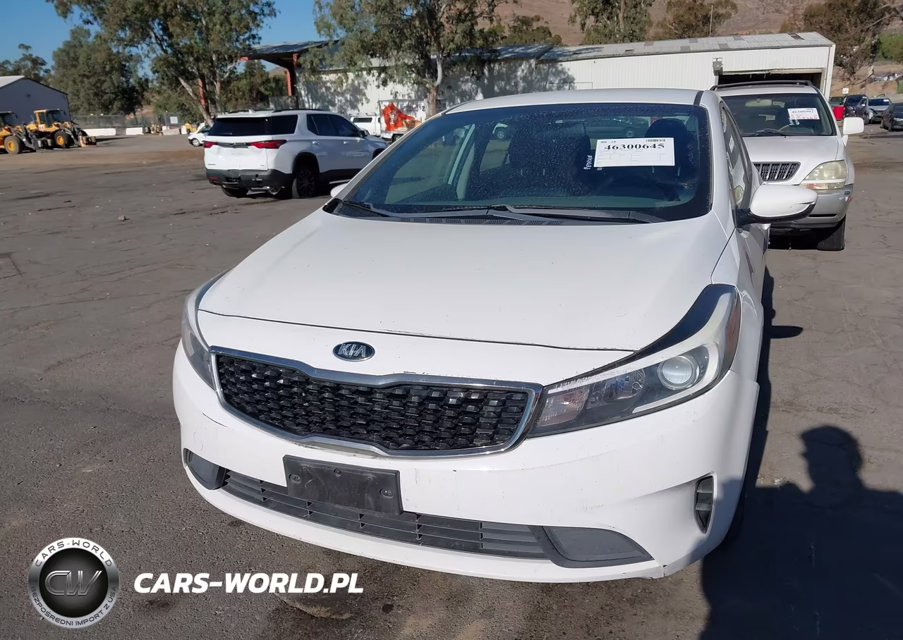 2017 Kia Forte Lx VIN:3KPFK4A72HE065152 - 6
