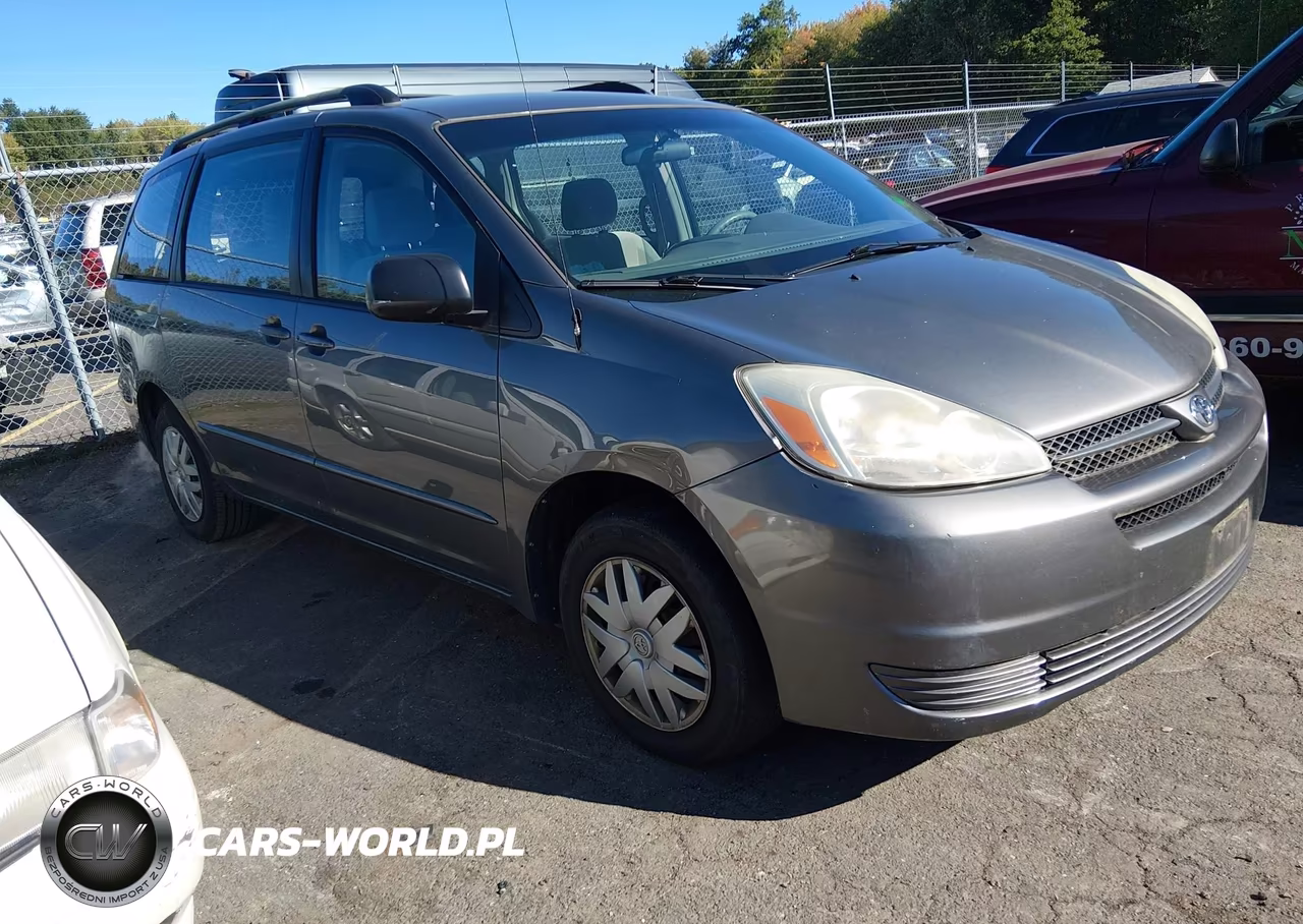 2004 Toyota Sienna Ce