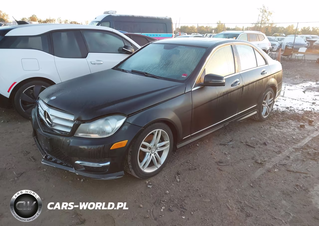 2012 Mercedes-Benz C 300 Sport 4Matic VIN:WDDGF8BB0CR208511 - 2