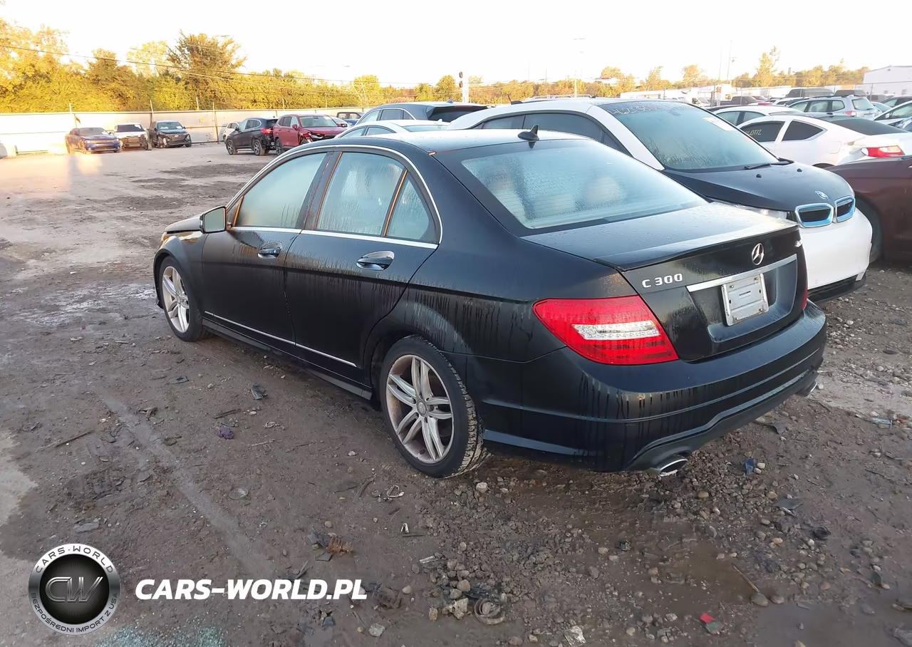 2012 Mercedes-Benz C 300 Sport 4Matic VIN:WDDGF8BB0CR208511 - 3