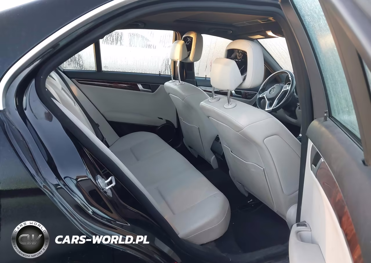 2012 Mercedes-Benz C 300 Sport 4Matic VIN:WDDGF8BB0CR208511 - 8