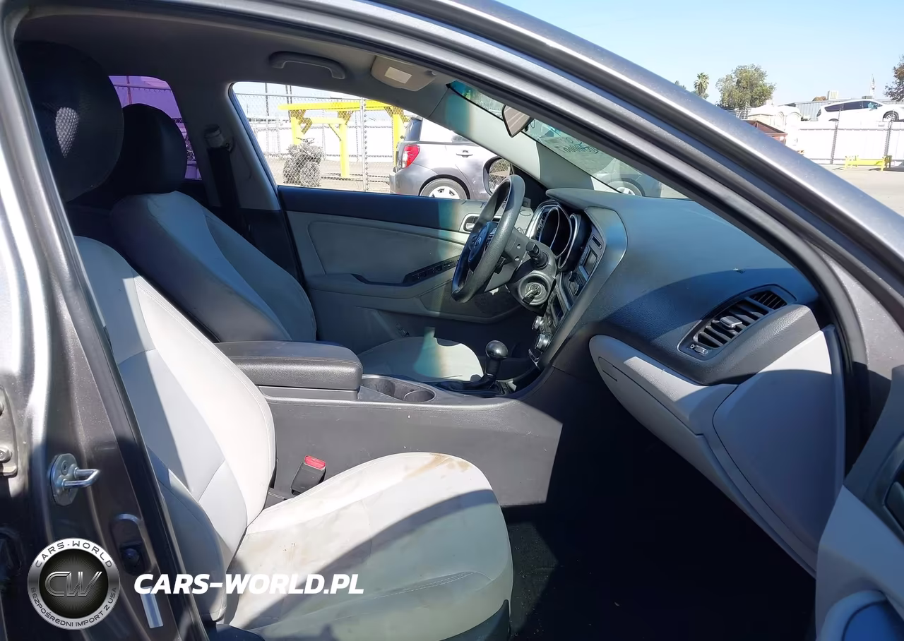 2014 Kia Optima Lx VIN:5XXGM4A79EG345250 - 5