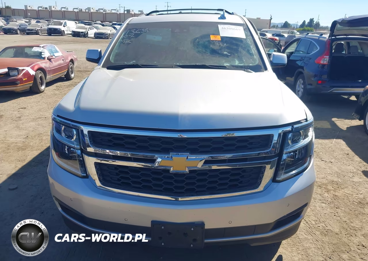 2019 Chevrolet Tahoe Lt VIN:1GNSKBKC4KR310311 - 12